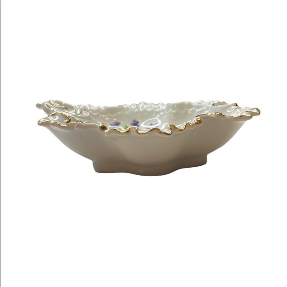 Vintage Norcrest “Sweet Violet” Gold Rim Leaf Shape Candy Dish. - Picture 5 of 7